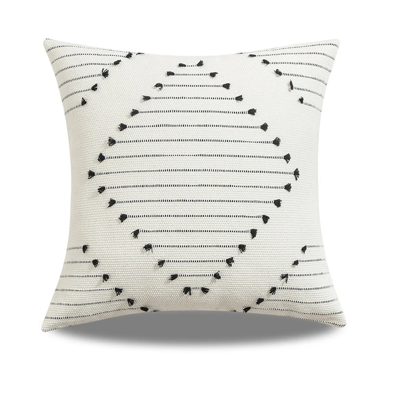 Декоративный чехол для подушки с кисточками в скандинавском стиле вязаный