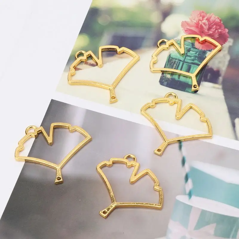 

5Pcs Ginkgo Leaf Blank Frames Pendants Open Bezels Setting Resin Jewelry Making 85LB