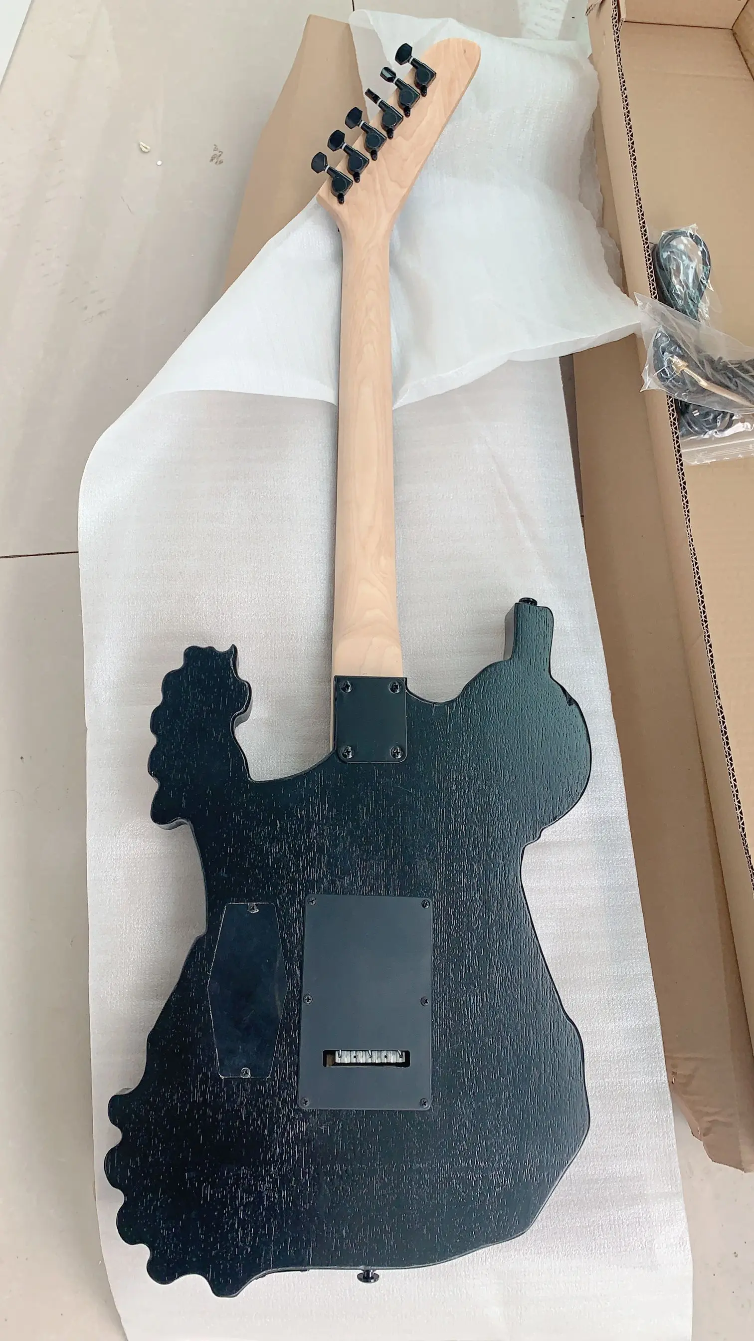 Новое поступление бесплатная доставка электрическая гитара Espmodel фирменная