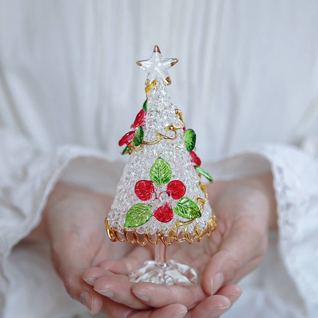 

Customized Japanese Style Handmade Glass Furnishing Article Handmade Glass Christmas Tree Christmas Ornaments