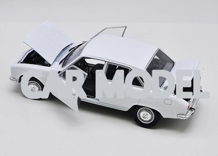 1:18 Масштаб сплава игрушечных транспортных средств 1975 biaozhi 504 автомобиль модель детских игрушечных автомобилей авторизованный игрушки для детей
