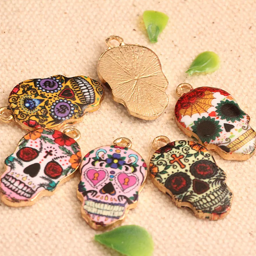 30 шт.) Расширенные шармы с черепами Calavera очаровательные капризные праздничные
