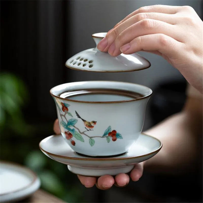 

150ml Handpainted Plum Blossom Strainer Gaiwan Traditional Chinese White Porcelain Tea Tureen Chinese Kung Fu Tea Set Drinkware