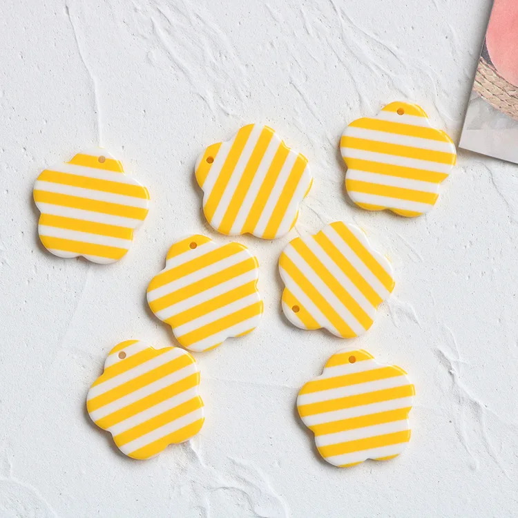 Подвески-цветы из смолы сделай сам для изготовления ювелирных изделий