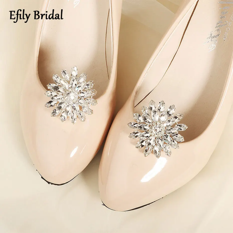 

Efily Shiny Rhinestone Flower Shoe Decorative Clip Fashion Crystal Wedding Shoe Accessories Charm Buckle Party Bridesmaid Gift