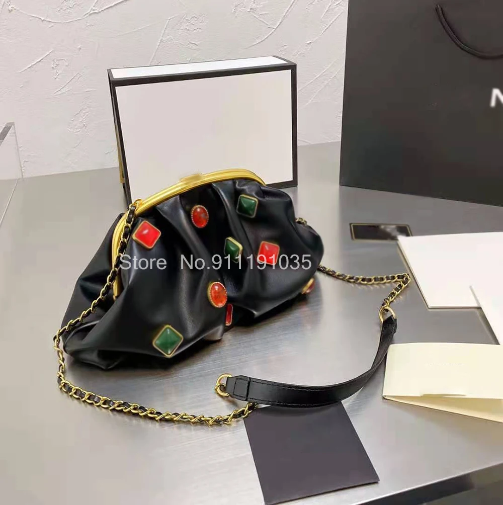 

2021 spring and summer new designer brand leather with decorative gems, luxury fashion ladies' dinner, handmade diagonal handbag