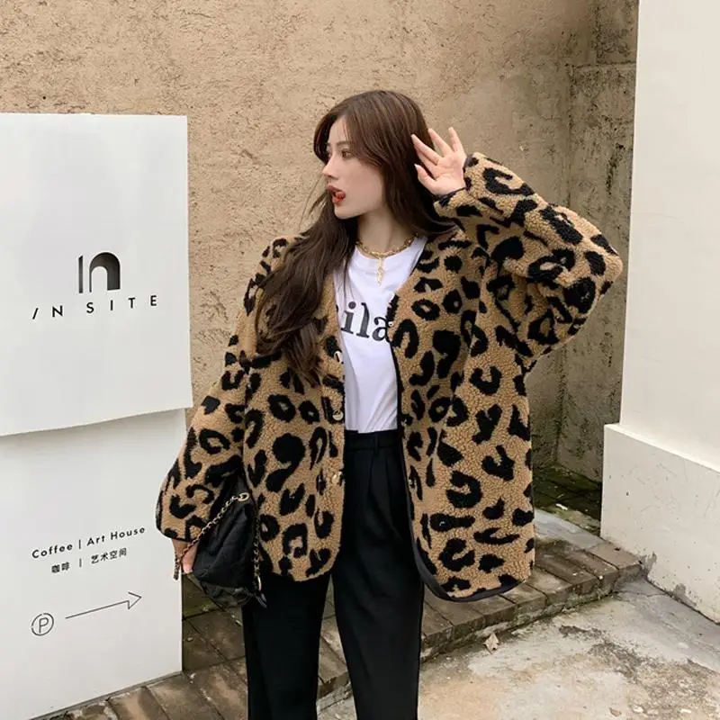 

Women Jacket Autumn Long Sleeve Faux Cashmere Chic Female Coat Causal Winter Loose Clothes
