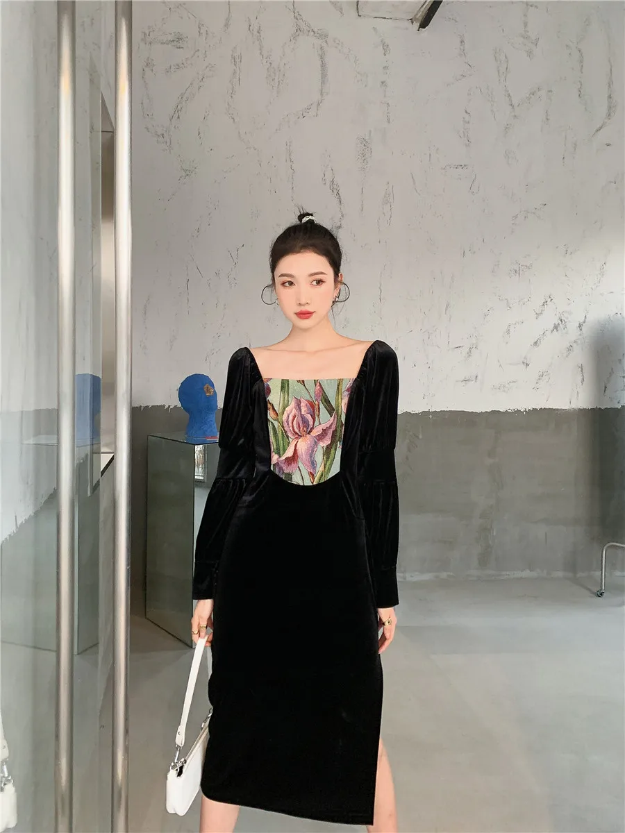 

SuperAen 2021 Korean Women Velvet Print Patchwork Full Square Collar Mid Calf Fall Winter Party Dress for Women