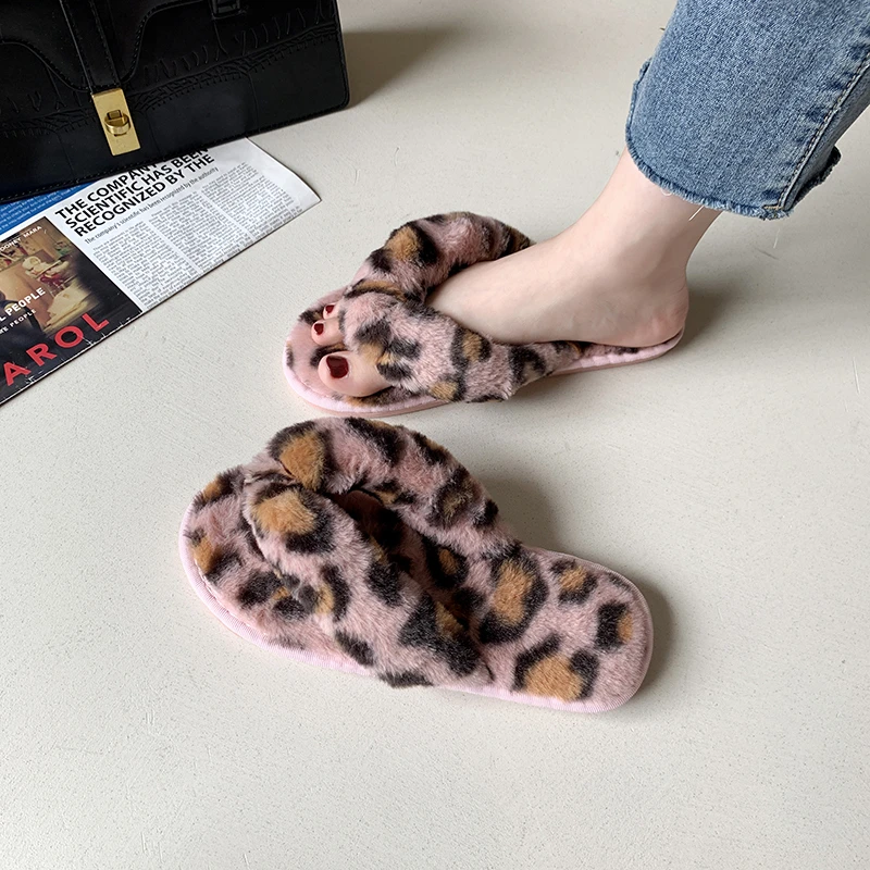 New Herringbone Leopard Print Plus Velvet To Keep Warm, Plush Fashion, Outdoor Wear Indoor Flat-bottomed Non-slip Slippers Women
