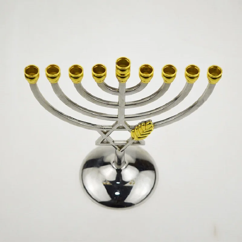 Подсвечник Звезда Давида из металлического сплава с 9 ветвями | Дом и сад