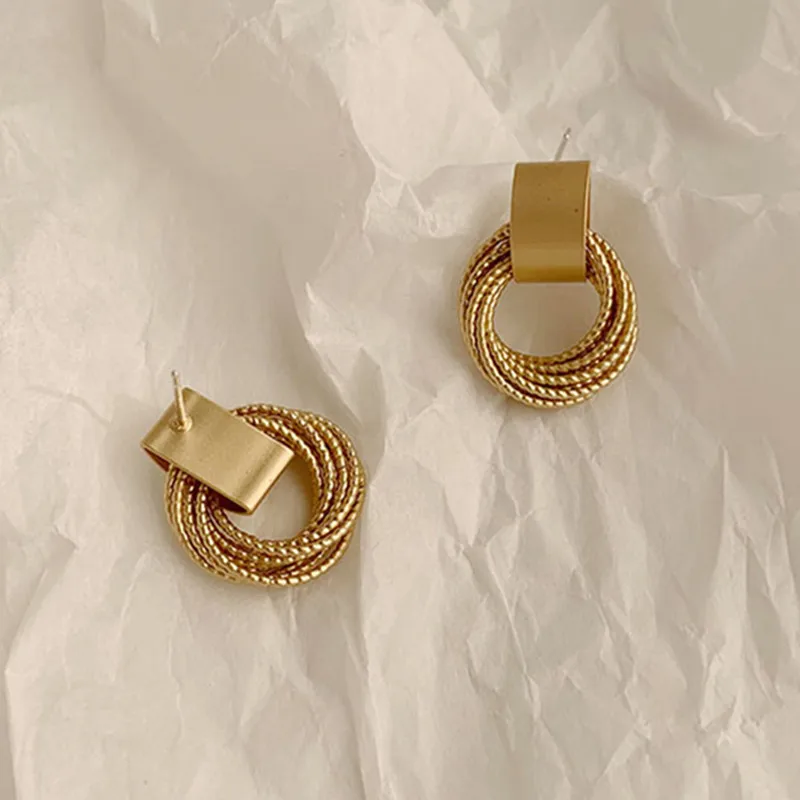 2020 Новые простые золотые металлические Многослойные Круглые серьги гвоздики для