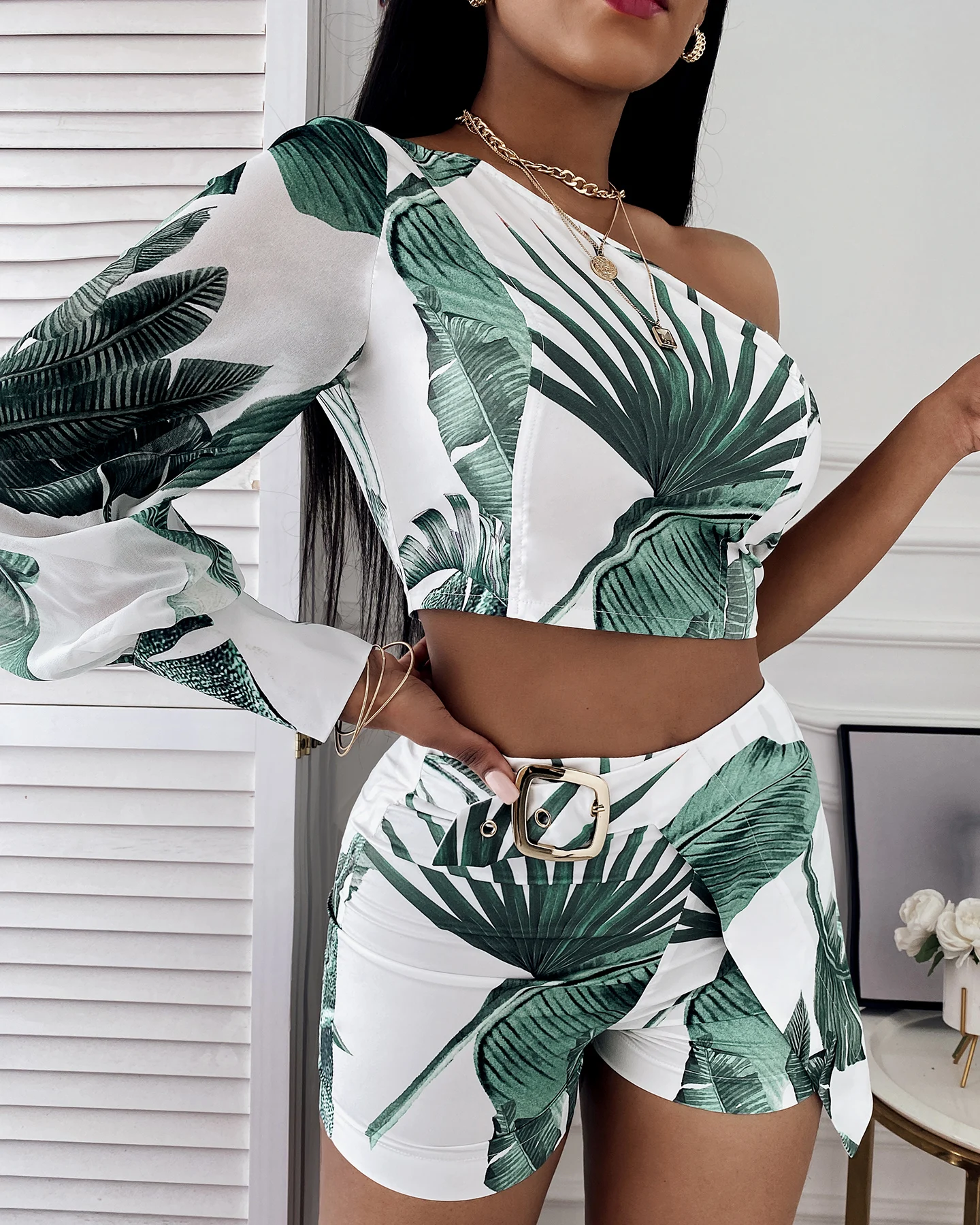 

2021 Women Summer Tropical Print Long Sleeve Top & Skirt Set Casual Leaf Design Asymmetry Skinny 2PCS Suit Set Female Clothing