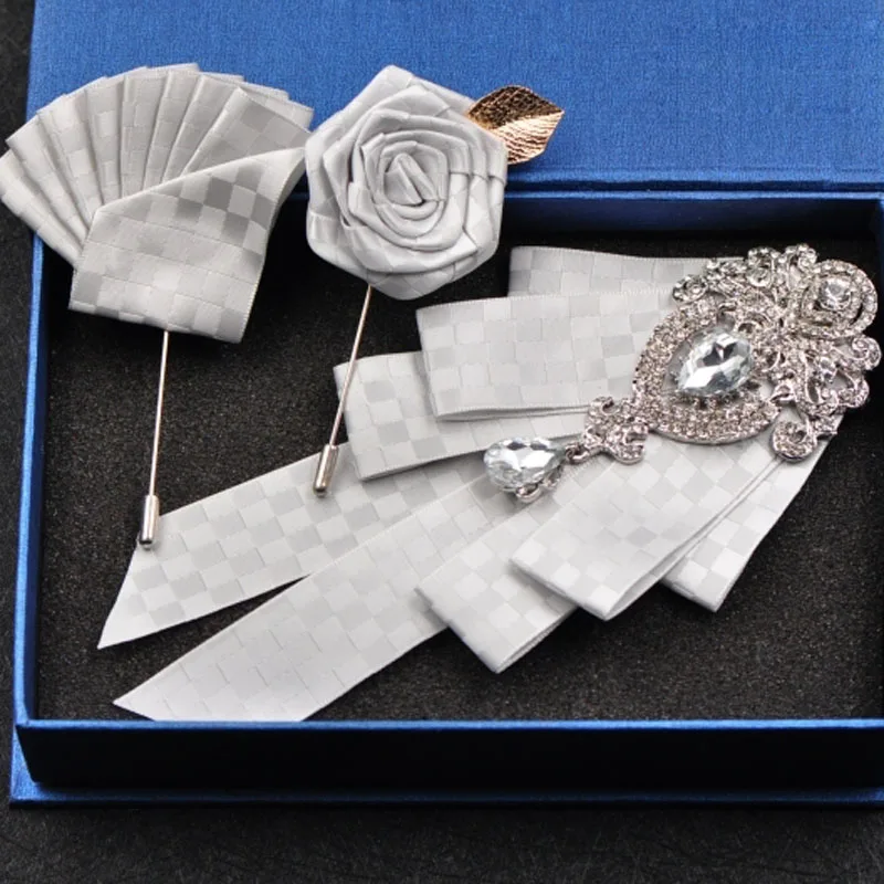 Silver set Высококлассный Модный бриллиантовый галстук-бабочка Женихи мужские свадебные аксессуары для воротника Галстуки Роза брошь карманное полотенце квадратный набор подарки для мужчин - Цвет: Silver set