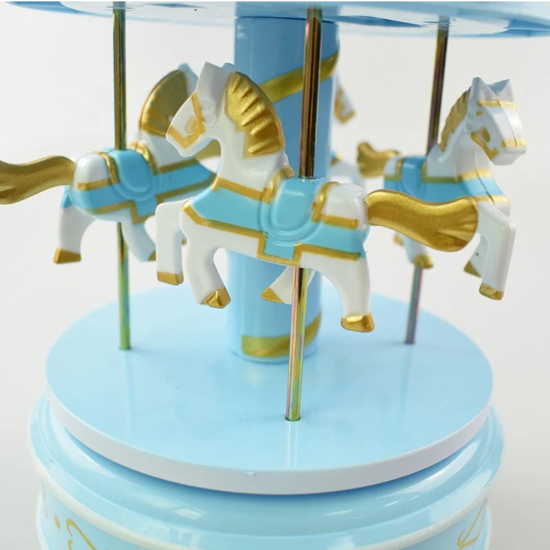 Роскошная креативная музыкальная шкатулка в виде карусели светящаяся