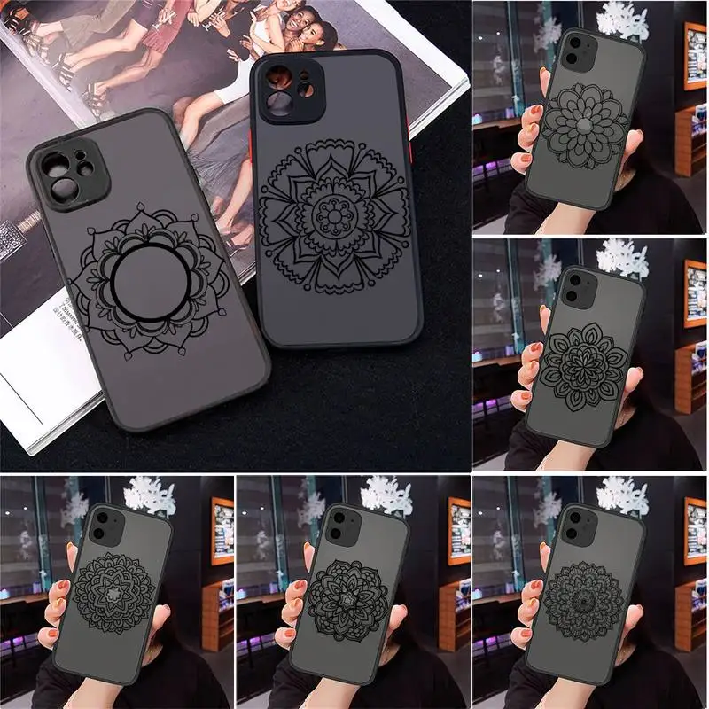 

Mandala Flower Totem Phone Case For iPhone 13 12 11 Mini Pro XR XS Max 7 8 Plus X Matte transparent Back Cover