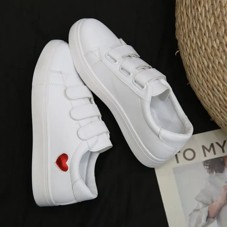 Женские кроссовки модная дышащая Вулканизированная обувь из искусственной кожи