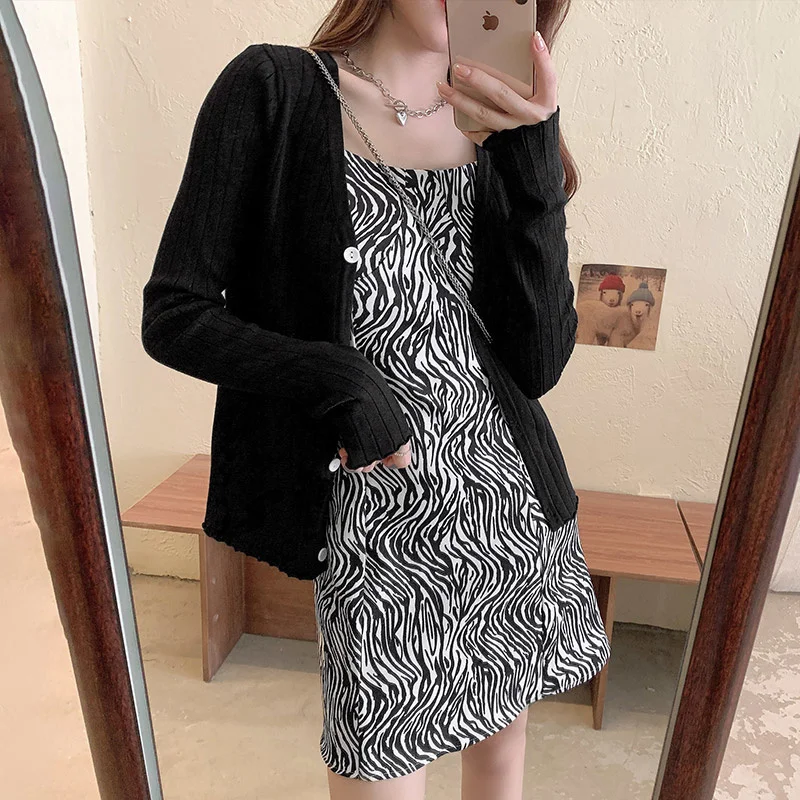 Осенняя Женская одежда французское черное платье соблазнительное на бретелях