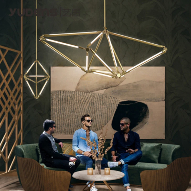 Минималистичная золотистая металлическая люстра в стиле пост-модерн креативное