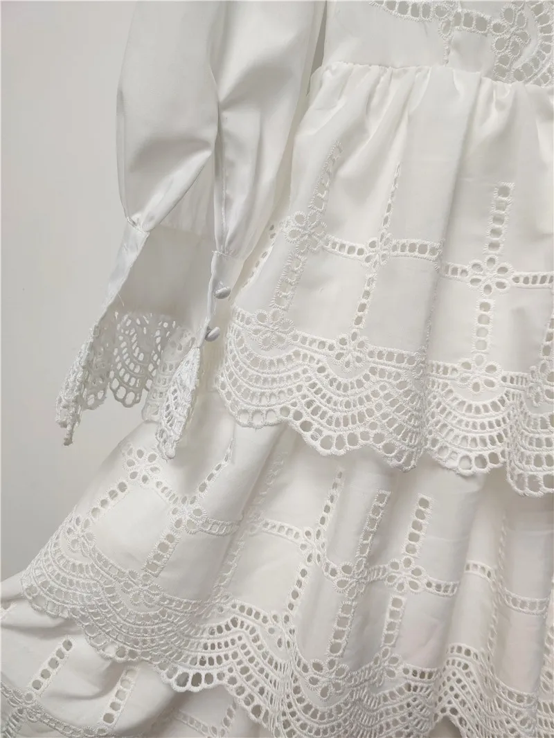 Белое кружевное платье с вышивкой полой талией тонкое милое принцессы новое