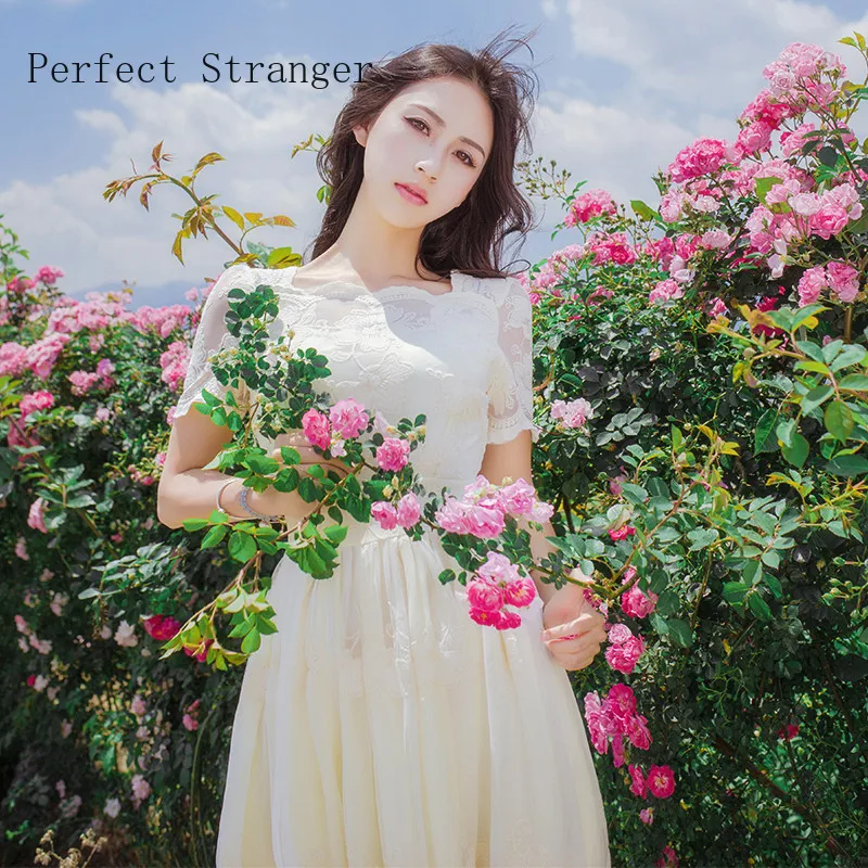 Женское богемное пляжное платье длинное кружевное с коротким рукавом и