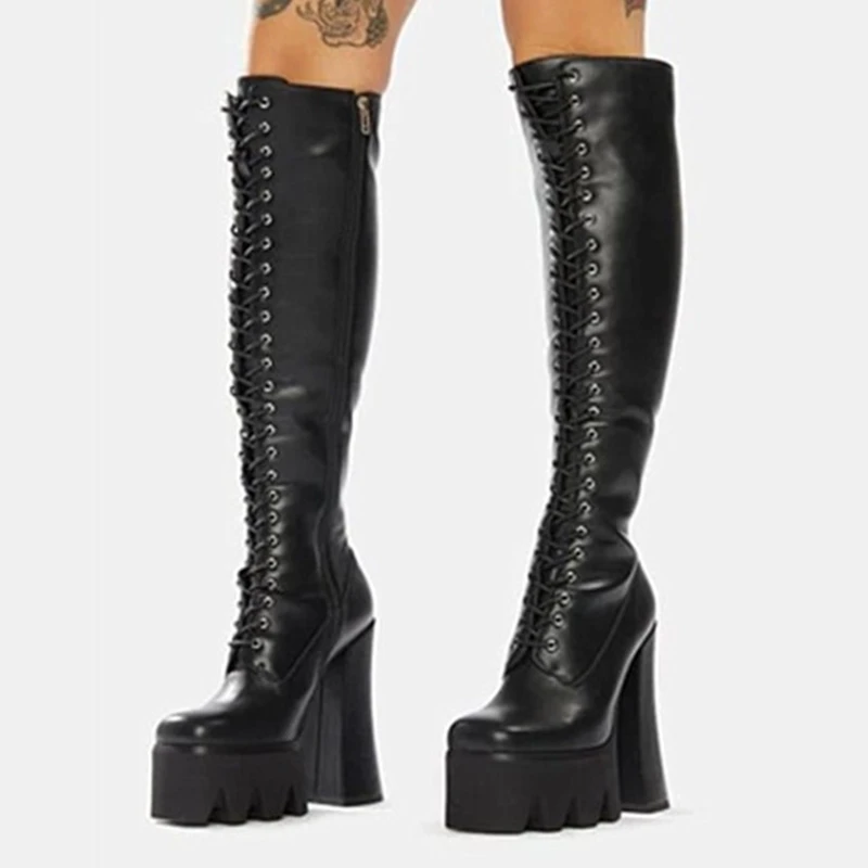 

Черные кружевные классические ботинки на высоком массивном каблуке, ботинки с круглым носком на толстой платформе, ботинки для женщин с бок...