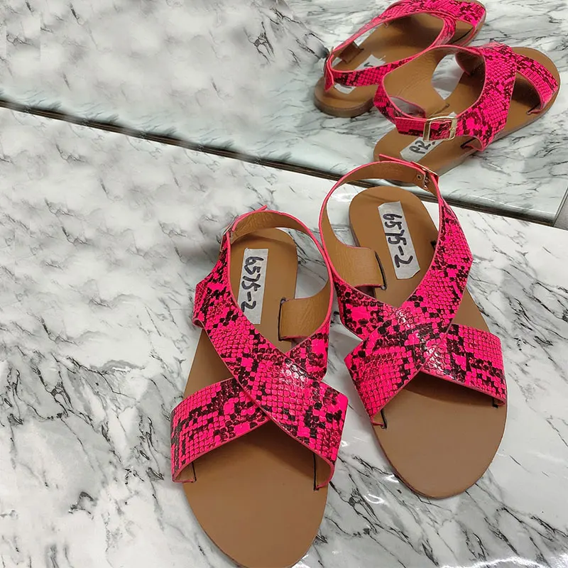 

Cross Tied Women Casual Female Candy Color Beach Shoes Ladies Fashion Dropshipping Women Flat Ankle Buckle Strap Summer Sandals