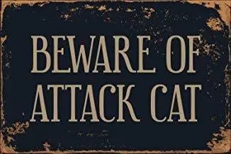 

nonbrand Beware Attack Cat Metal Tin Sign Novelty Bar Pub Home Vintage Retro