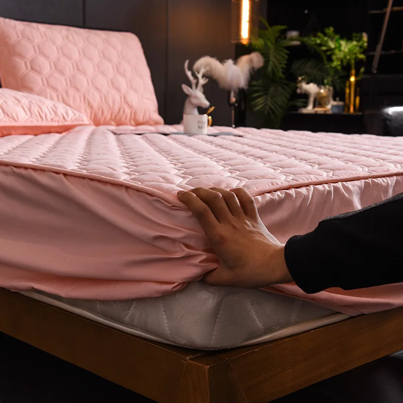 

High Grade 100% Cotton Thicken Quilted Mattress Cover Solid Color Anti-Bacterial Anti-slip Fitted Sheet Not Including Pillowcase