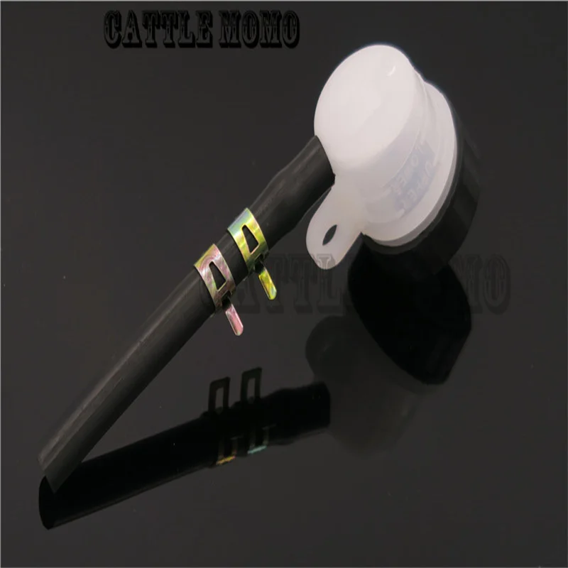 Резервуар для заднего тормозной жидкости резервуар масляного масла шланг линия