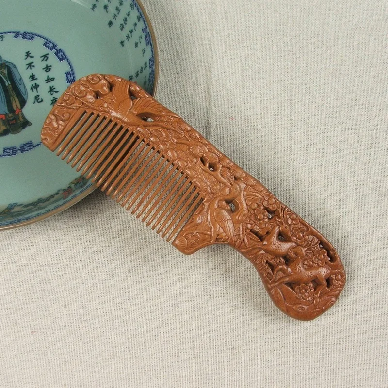

Natural Peach Wooden Comb Handmade Decorative Carved Pattern Hollow Out Handmade Wooden Portable Girl Gift Massage Hair Combs