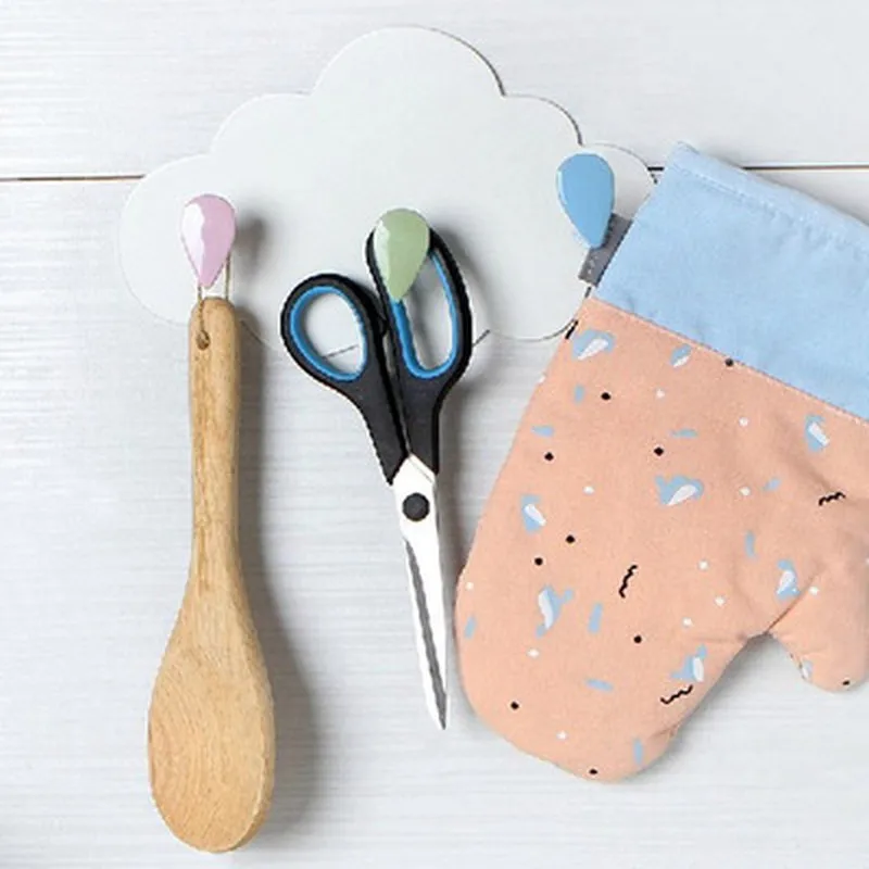 Клейкая настенная вешалка с мультяшным облаком бесшовный крючок из вискозы