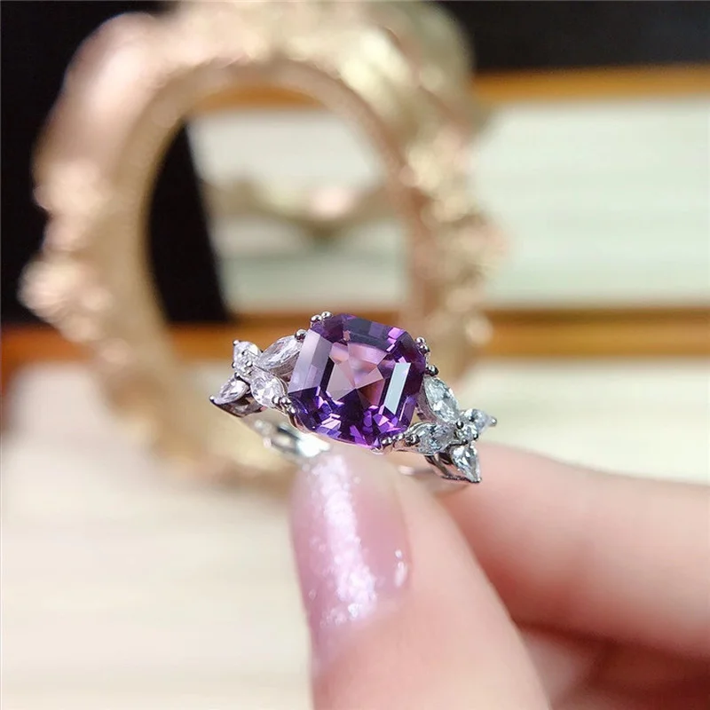 

Popular Elegant Ladies Purple Square Oval Geometric Crystal Female Ring for Women Party Jewelry Accessories