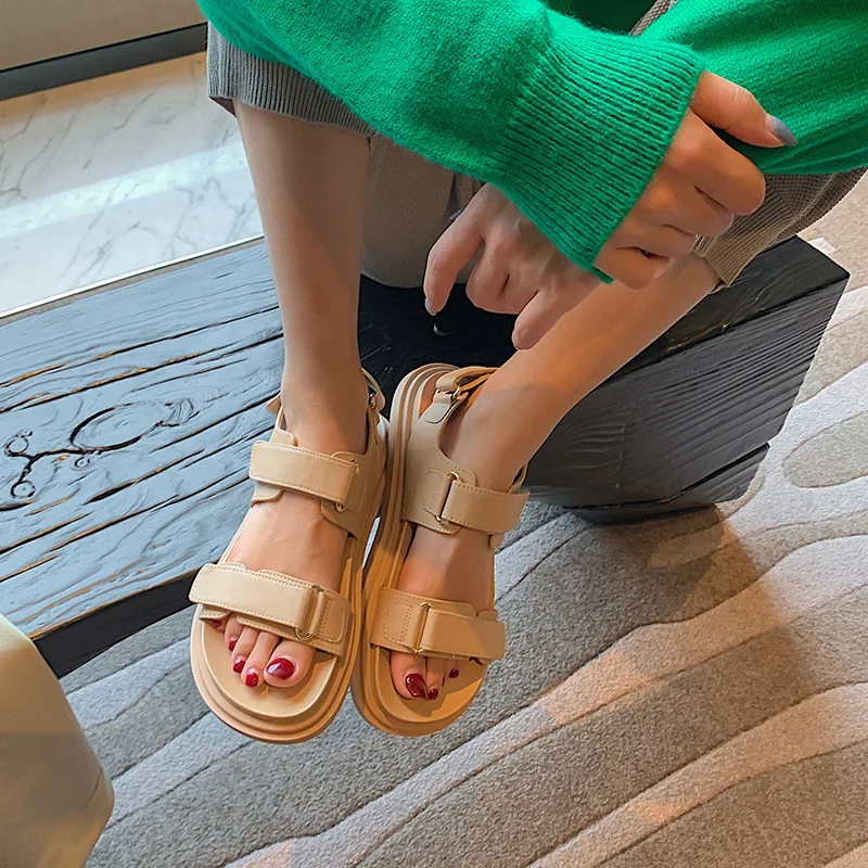 

2021 summer new round toe open toe Velcro student flat sandals thick bottom casual all-match beach Roman shoes women