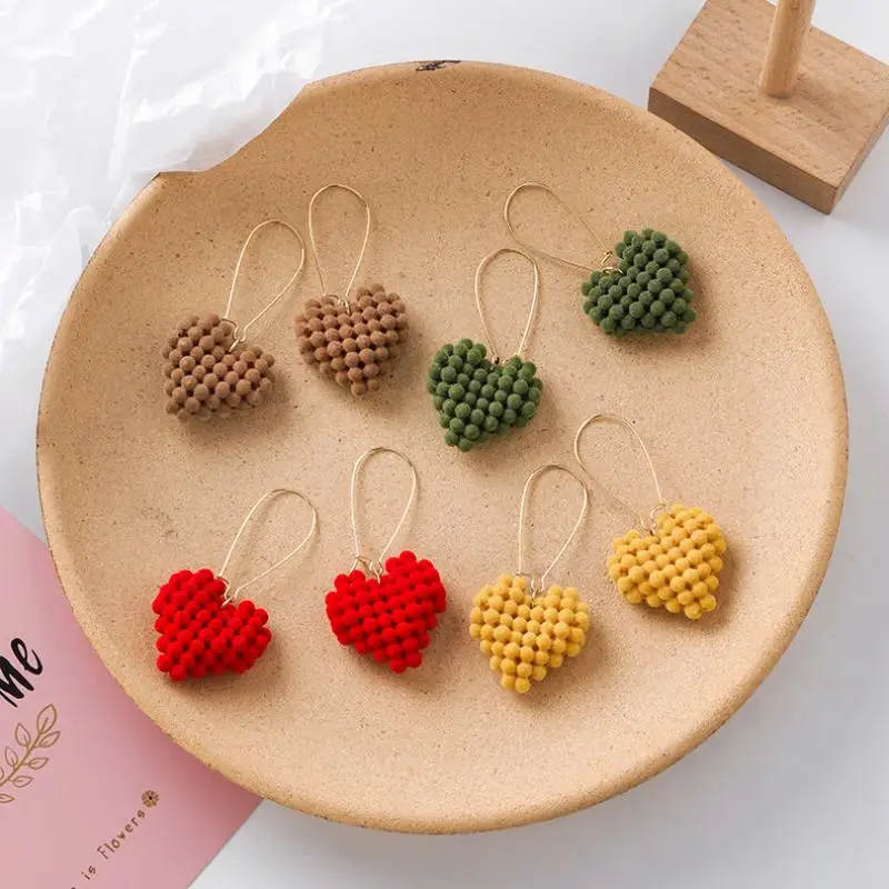 Корейские серьги с плюшевыми сердечками женские длинные темпераментные чистые