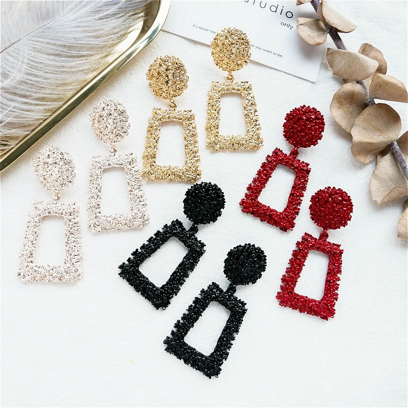 Модные геометрические Висячие серьги для женщин очаровательные массивные в