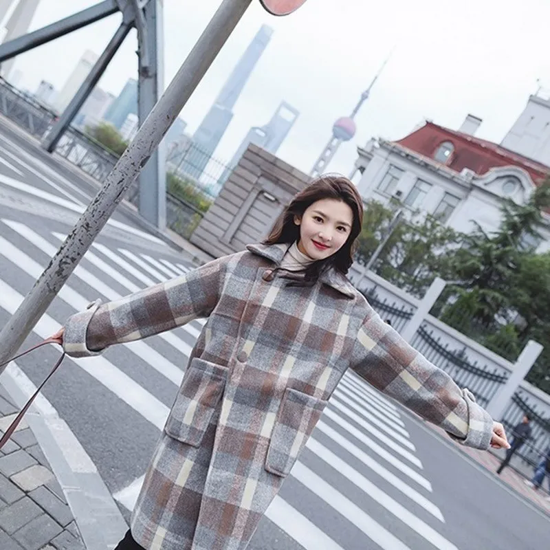 

Preppy Style Womens Autumn Winter Plaid Woolen Overcoats Casual Fashion Long Sleeve Pockets Loose Fit Female Medium Length Coats