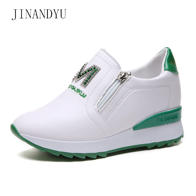 Кроссовки женские на платформе белые кожаные без застежки танкетке