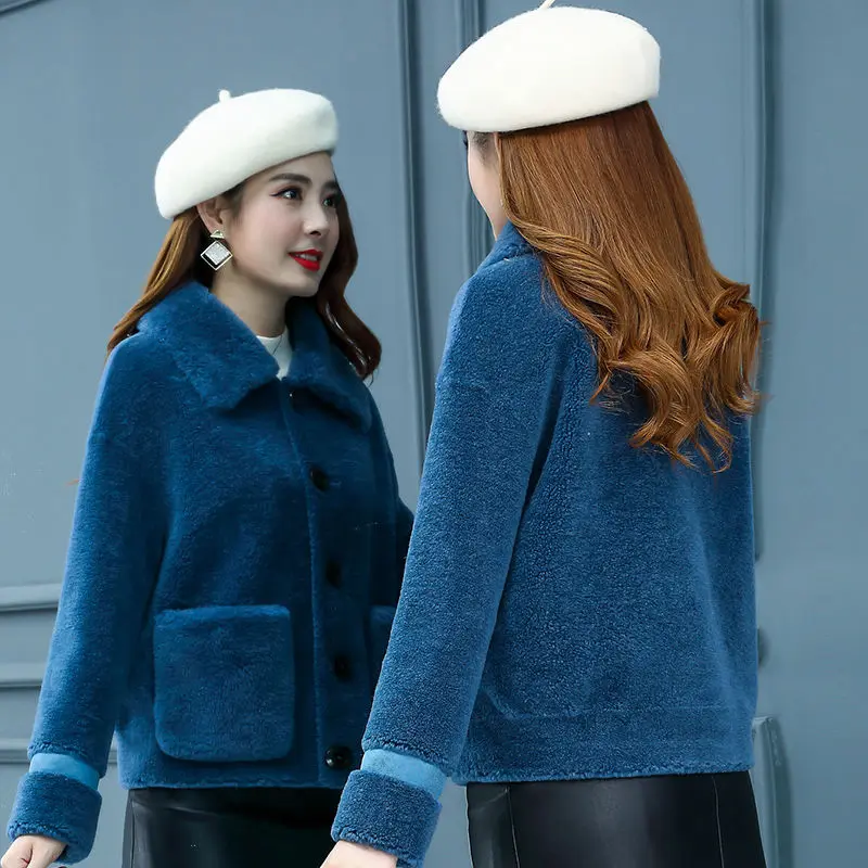 

Women 2020 Real Lamb Fur Coats Winter Genuine Wool Overcoats Female Turndown Collar Warm Sheep Shearing Jacket Outercoat Y118