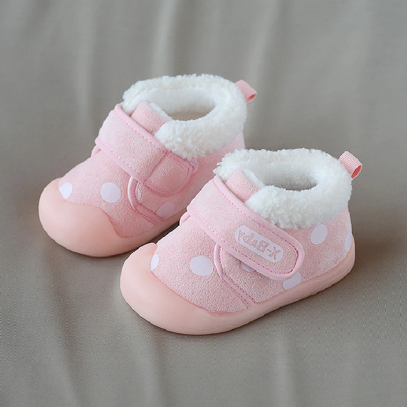 

2020 Winter Plush Baby Girl Boy Toddler Shoes Infant Casual Walkers Shoes Soft Bottom Comfortable Kid Sneakers Print Point Shoes