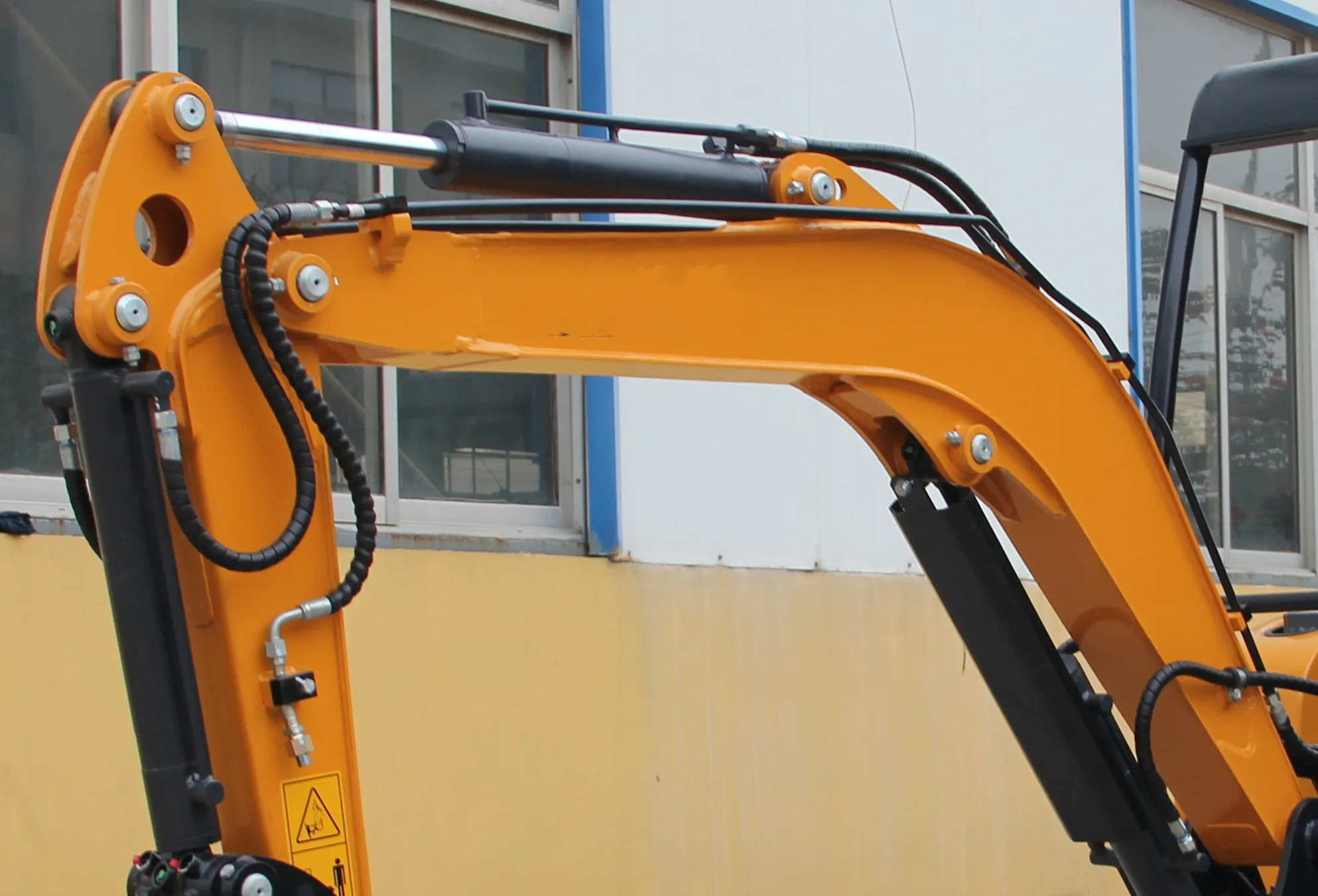 Рисунок 3 - Китай, Лидер продаж