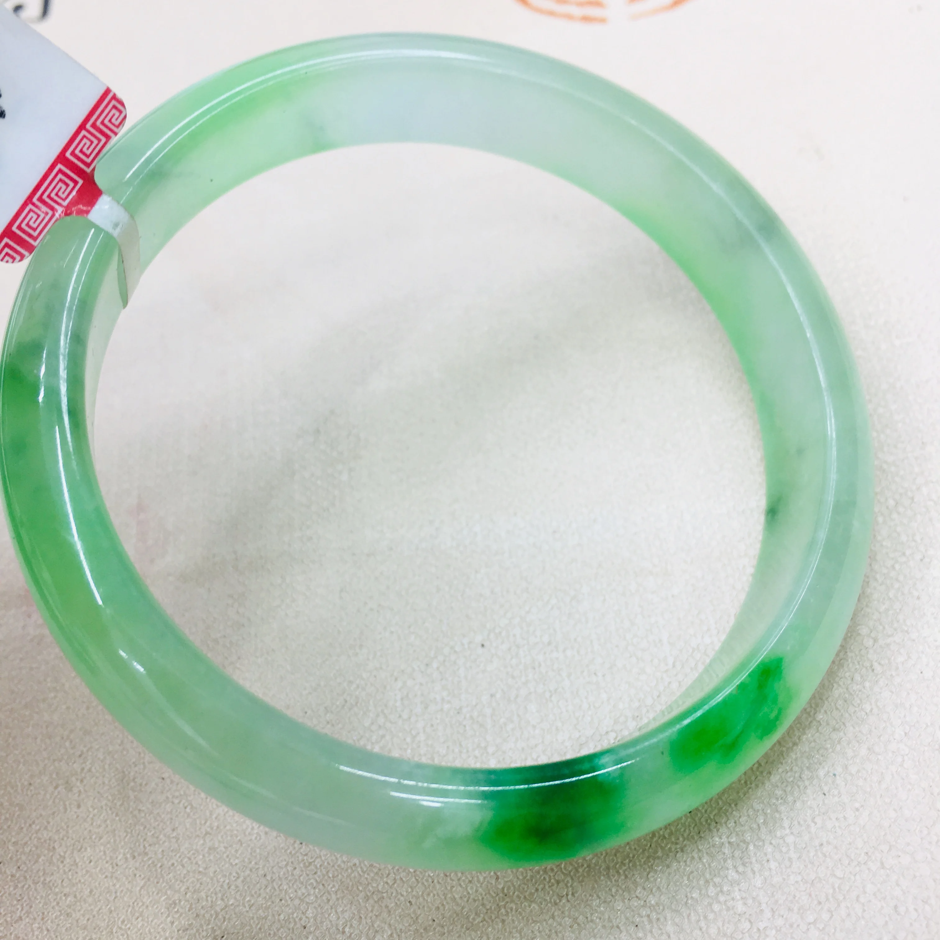 Натуральный изумруд из Мьянмы благородный 52-62 м ледяной низ светильник