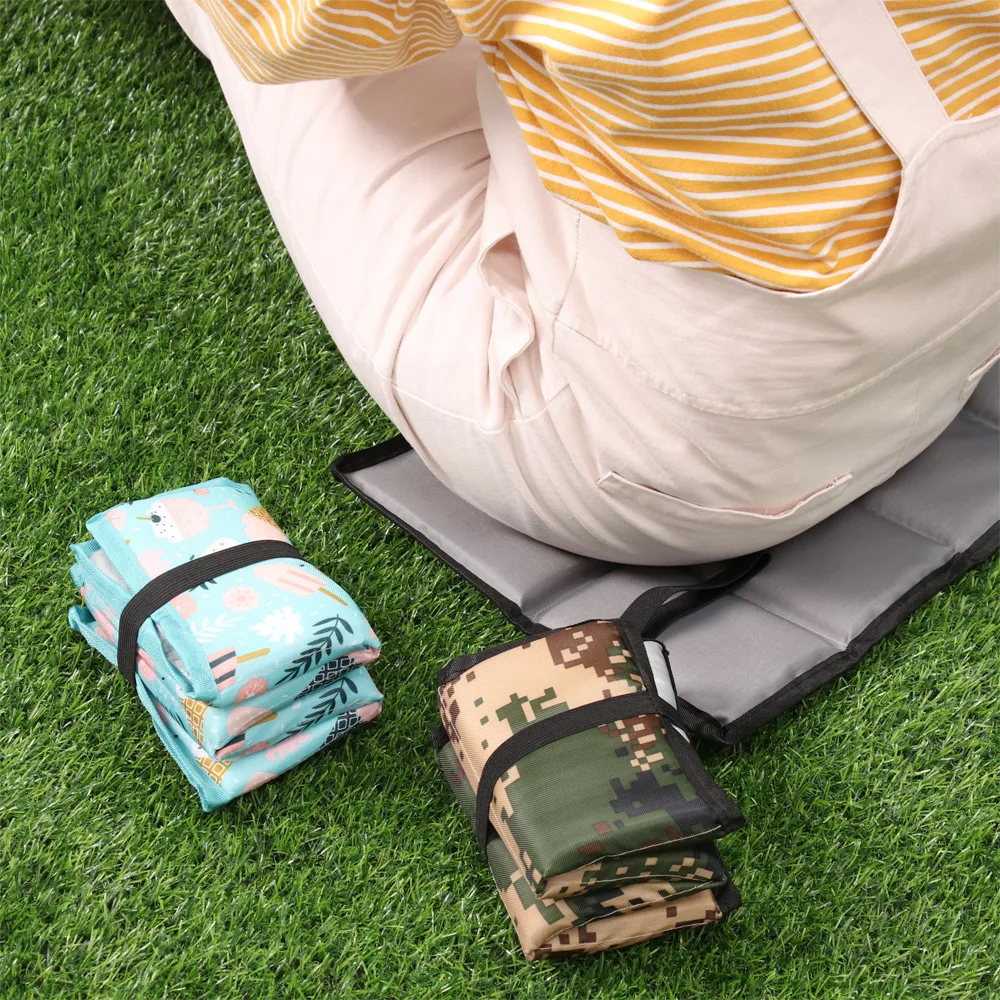 

Oxford Cloth Folding Camping Mat Foam Sitting Pad Beach Mats Hiking Small Seat Prevent Dirty Outdoor Waterproof Accessories