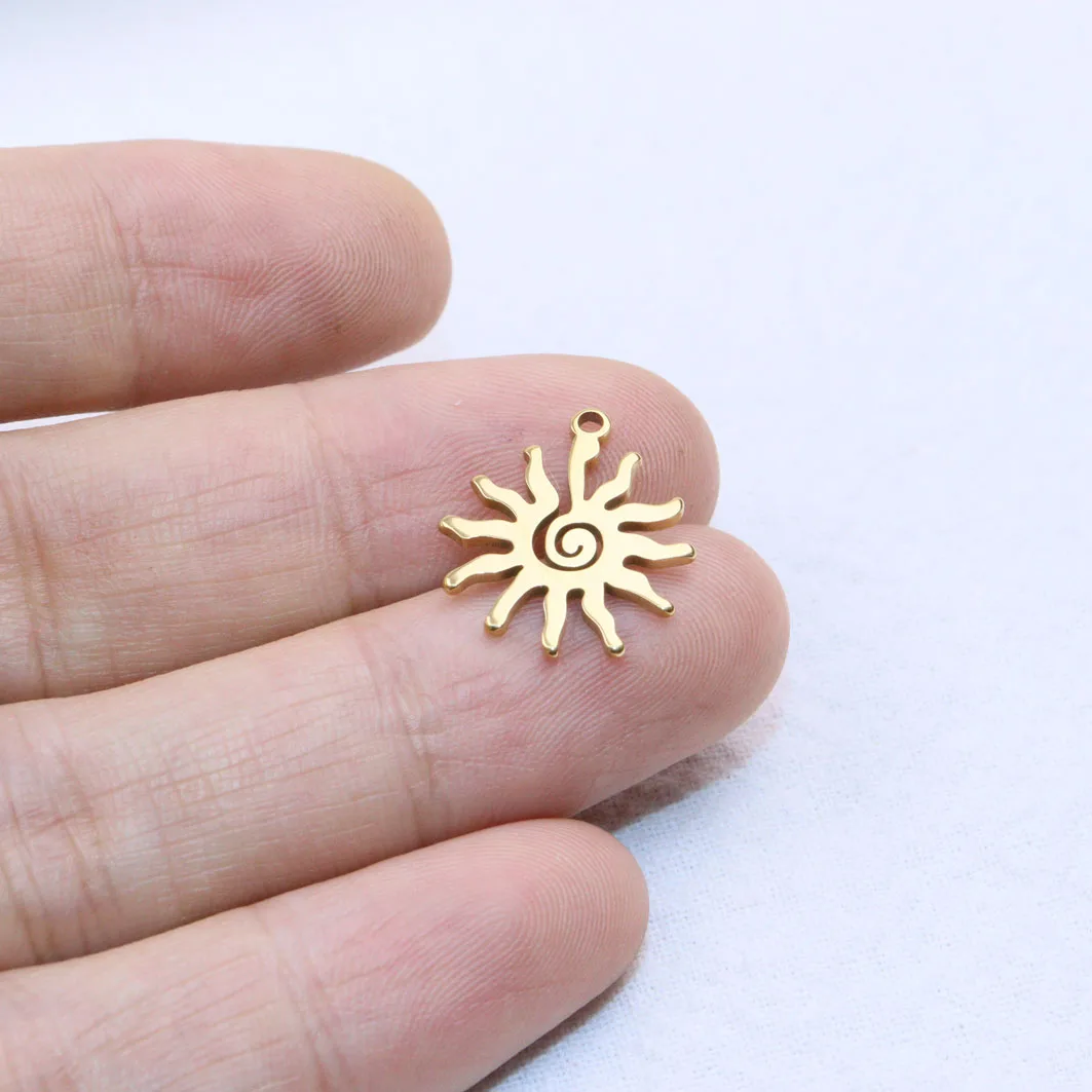 10pcs 15mm Wholesell Stainless Steel Pretty Sun Charms DIY Anklets Earrings Bracelets 18G Gold Unfading Colorless 2 Colors - купить по