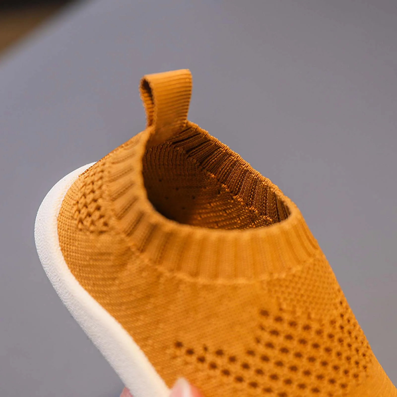 

Toddler Baby Sneakers Newborn Infant Boys Girls First Walkers Shoes Breathable Mesh Shoes Summer portable Baby Sandals Sneakers