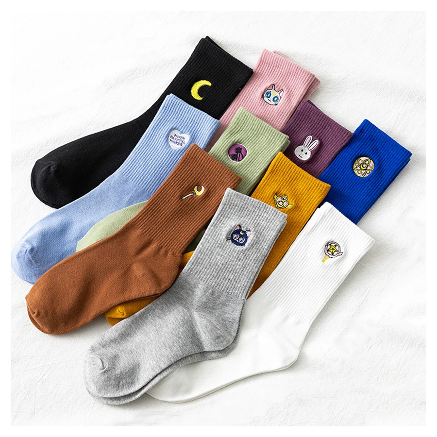 

Funny Embroidery Cotton Women Socks Solid Color Black White Pink Happy Cute Pattern Moon Bunny Love Cat Staff Casual Crew Sock