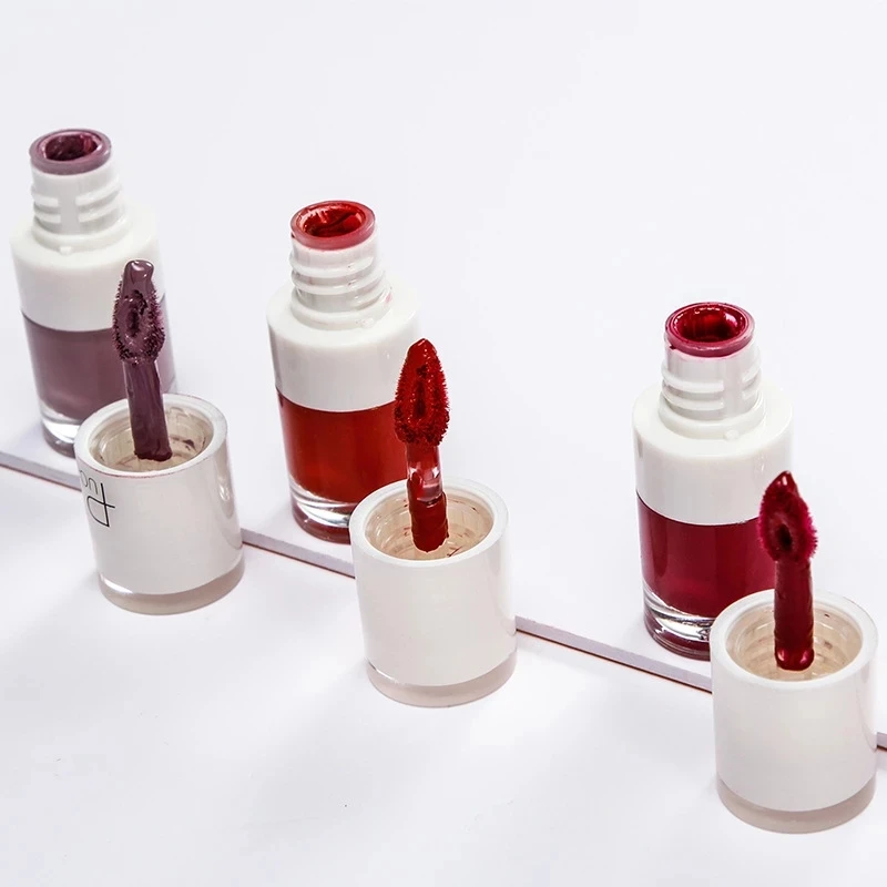 

Hot Sale 16 Colors Lips Makeup Lipstick Lip Gloss Long Lasting Moisture Cosmetic Lipstick Sexy Red Lip Matte Lipstick Waterproof