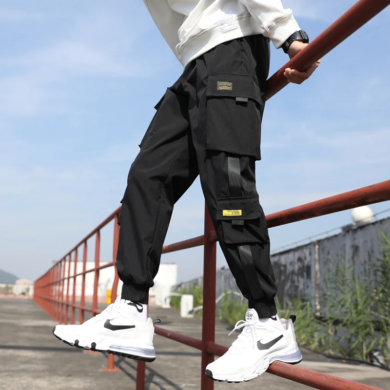 

Men Ribbons Streetwear Cargo Pants 2020 Autumn Hip Hop Joggers Pants Overalls Black Fashions Baggy Pockets Trousers