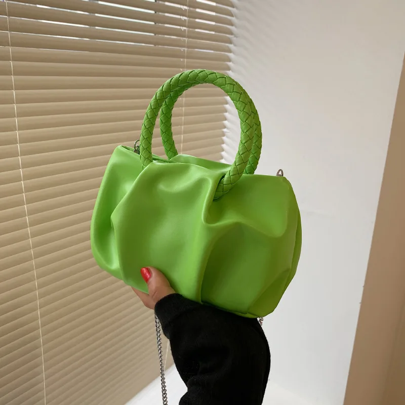 

Women's Fashion Wrinkled Cloud Chain Shoulder Handbag Round Handle Zipper Dating Shopping Travel Mobile Phone Messenger Purses