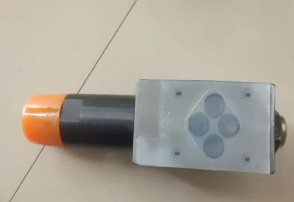 

Pressure reducing valves DR6DP2-53/25YM