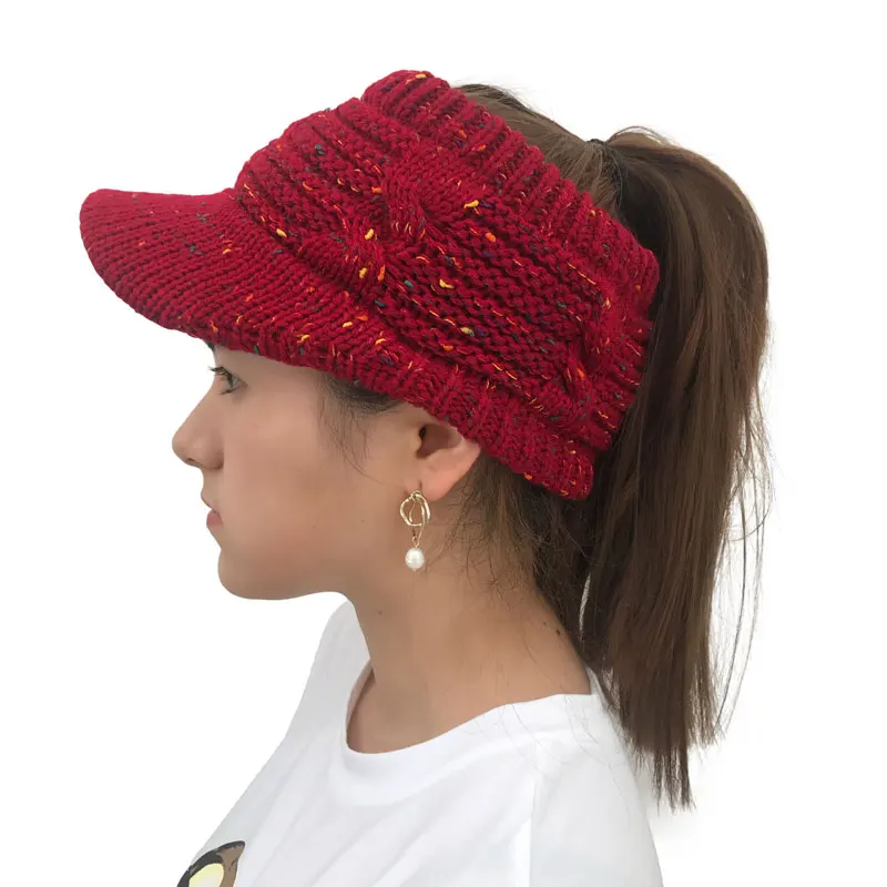 Шапка бини с хвостом Женская Зимняя кепка мягкая теплая вязаная шапка женская